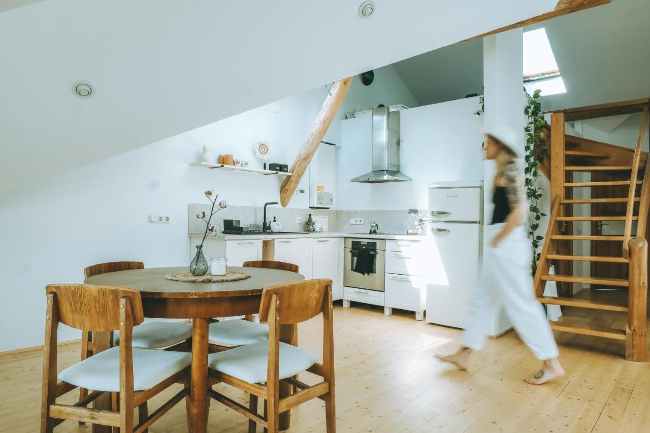 White Loft In The Riga City Center المظهر الخارجي الصورة